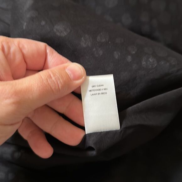 MK 12 Black White Spotted Polka Pebbles Sleeveless Faux Wrap V-Neck A-Line Dress - Picture 12 of 13